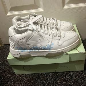 Off white out of the shoes